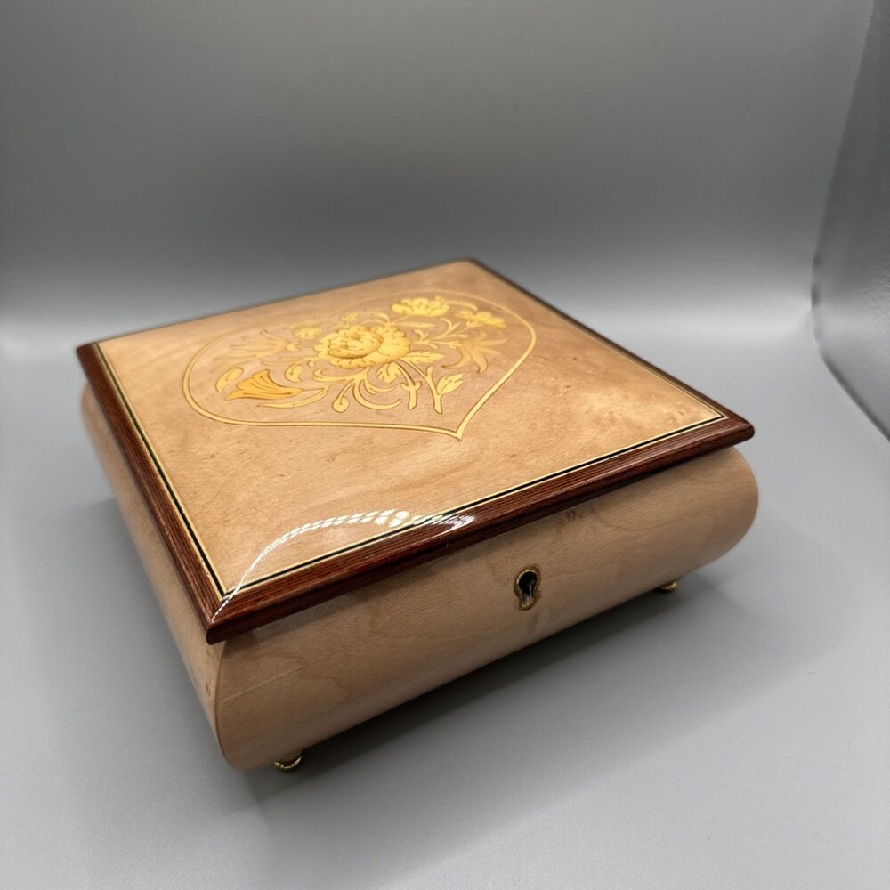 REUGE VTG Italy Wood Heart Inlay Music Jewelry Box “Unchained Melody” 6.25" Pink